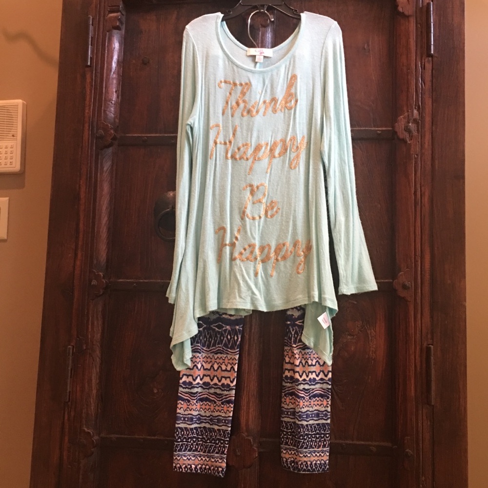 Tunic and leggings